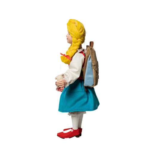 Školačka Adélka